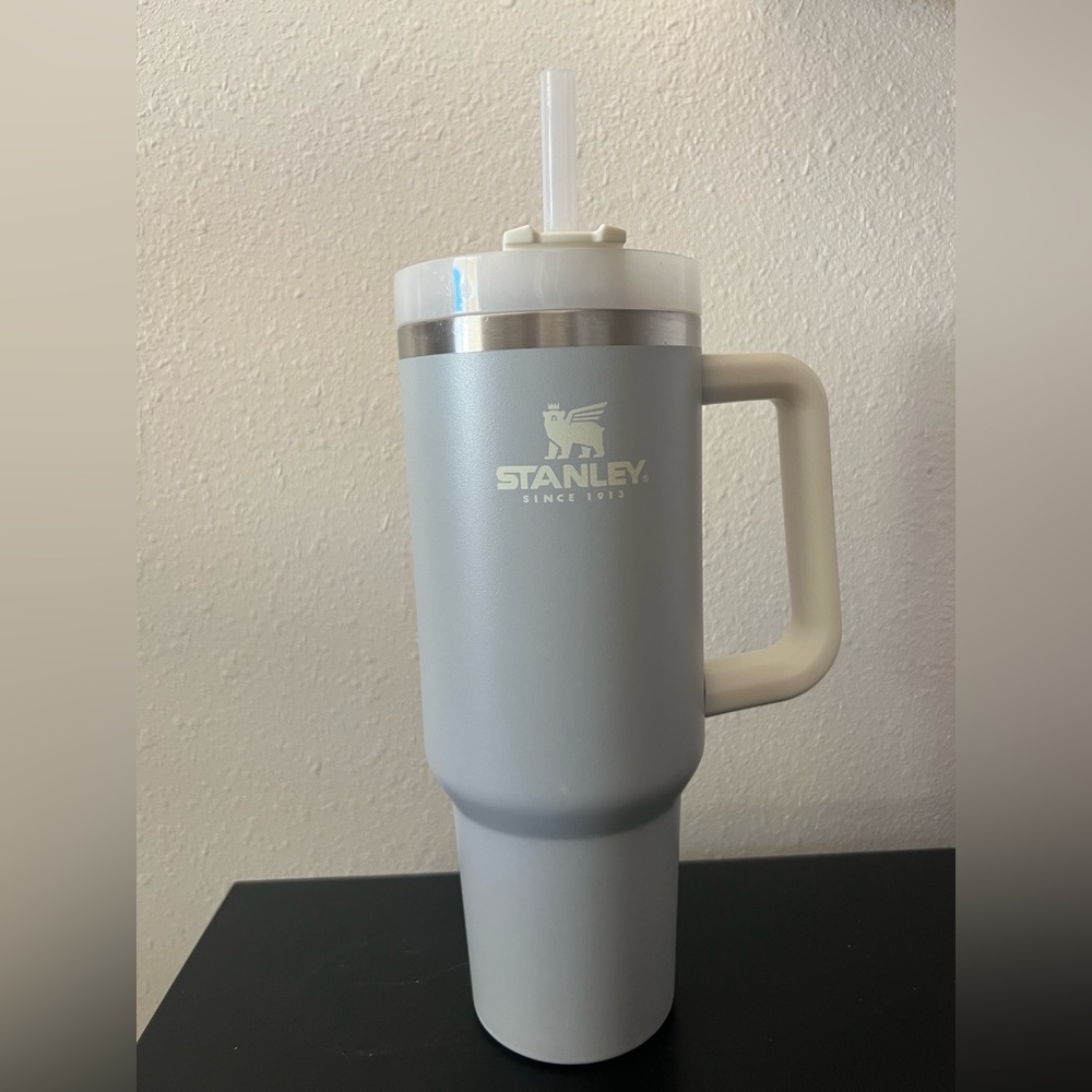 Graphite 40oz "OG" Stanley Cup with Handle